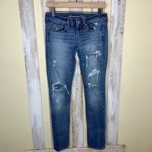 American Eagle Distressed Skinny Jean
